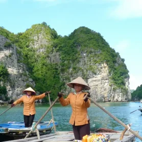 Halong-Bay