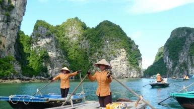 Halong-Bay