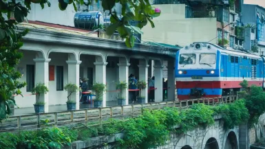 Train-in-vietnam