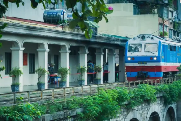 Train-in-vietnam