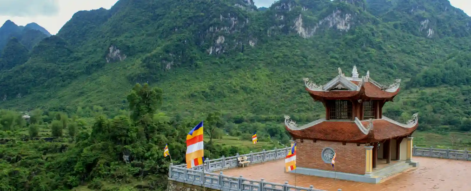 Vietnamese temple